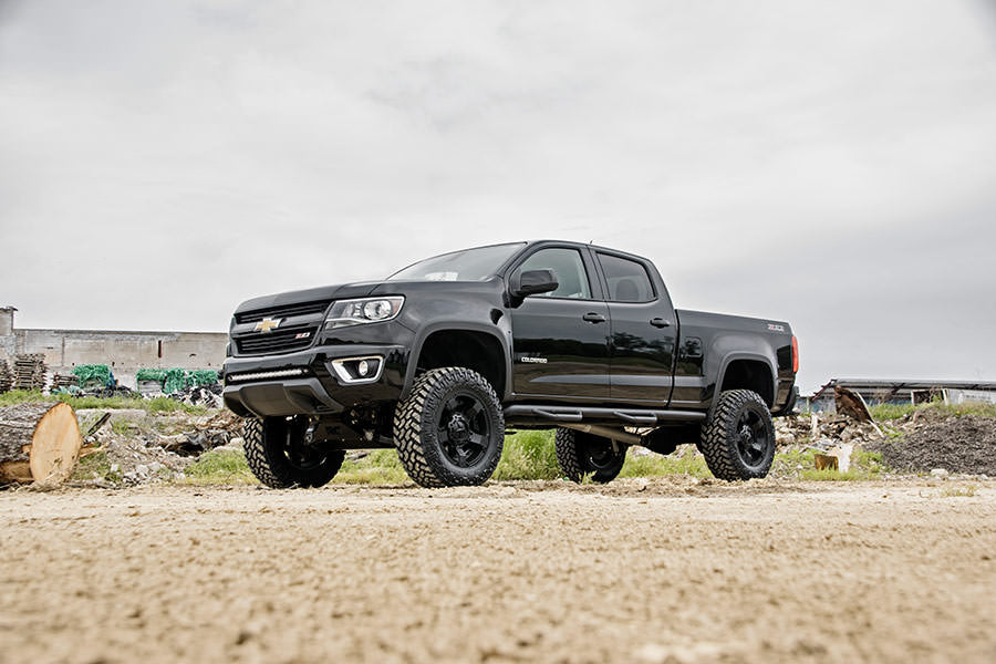 Rough Country - 6 Inch Lift Kit - M1 Struts - Chevy/GMC Canyon/Colorado 2WD/4WD (2015-2022)