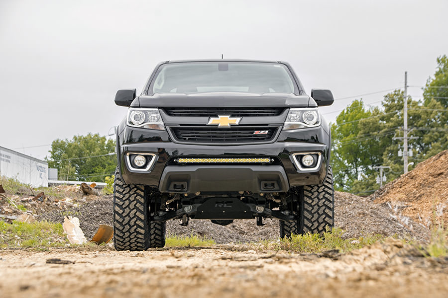 Rough Country - 6 Inch Lift Kit - M1 Struts - Chevy/GMC Canyon/Colorado 2WD/4WD (2015-2022)