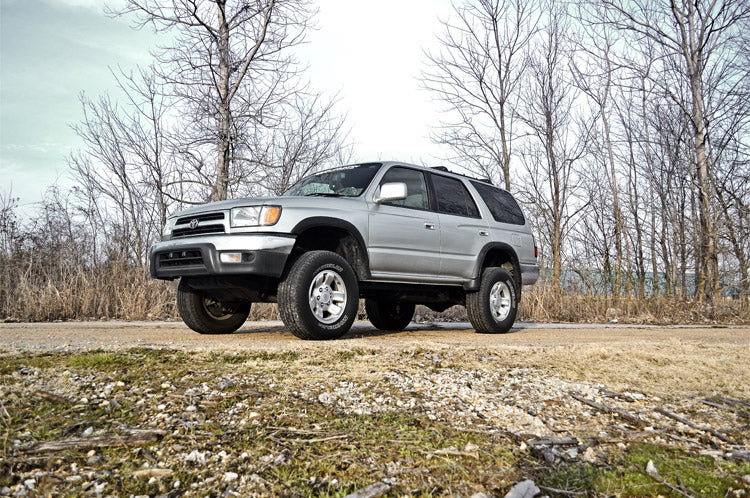 Rough Country - 3 Inch Lift Kit - N3 Struts - Toyota 4Runner 2WD/4WD (1996-2002)
