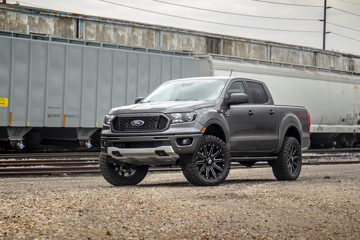Rough Country - 2.5 Inch Leveling Kit - Ford Ranger 2WD/4WD (2019-2024)